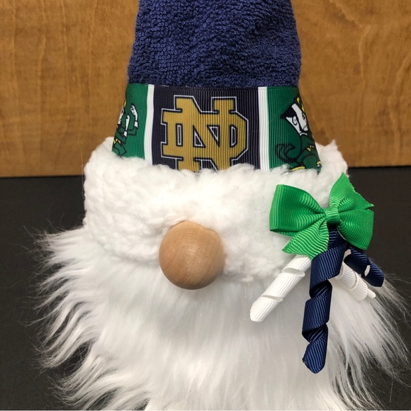 ND Fighting Irish Gnome CUSTOM MADE University Collegiate Football Alumni NCAA - Picture 1 of 8